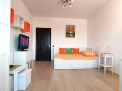 Gorjului Particular  bloc nou, in apropiere de metrou Gorjului, centrala